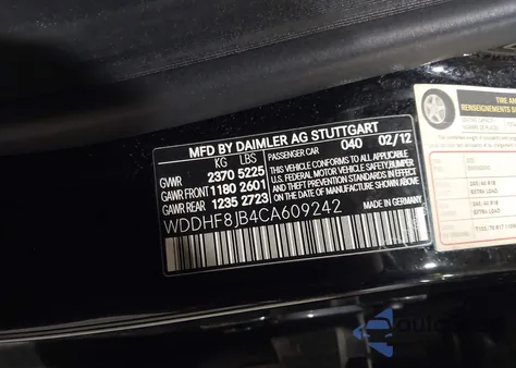 2012 Mercedes-Benz E 350 4Matic z USA, uszkodzony, nr VIN WDDHF8JB4CA609242